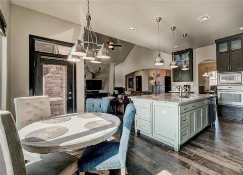2716 Roaring Fork Trl, Edmond, OK 73034 photo 16