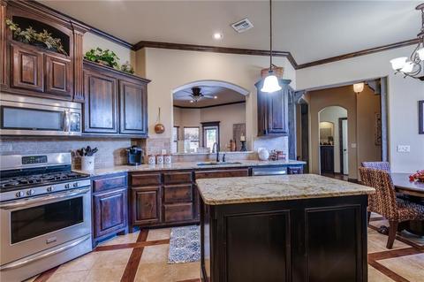 3404 Elmo Way, Moore, OK 73160 photo 18