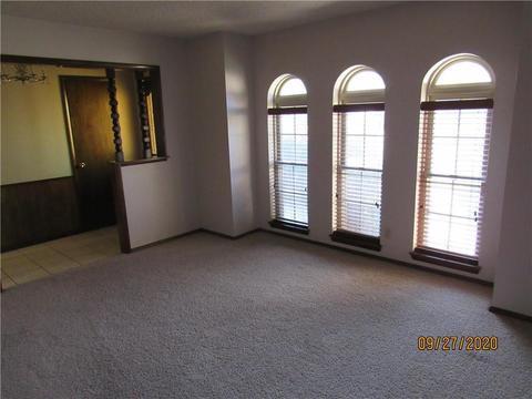 2600 N Robin St, Altus, OK 73521 photo 17