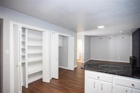 213 SE 34th St, Moore, OK 73160 photo 8