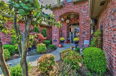 3317 Cypress Ct, Moore, OK 73170 photo 4