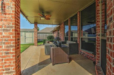 3317 Cypress Ct, Moore, OK 73170 photo 8