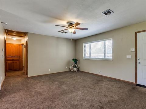 880 S Hampton Rd, Harrah, OK 73045 photo 8