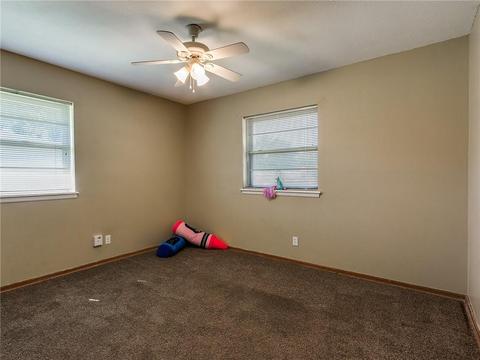 880 S Hampton Rd, Harrah, OK 73045 photo 23