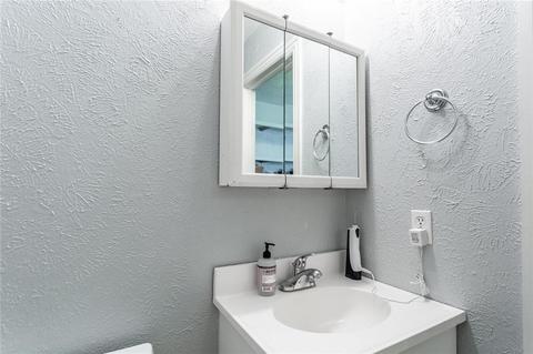 406 SW 2nd St, Tuttle, OK 73089 photo 18