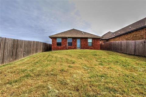 901 Saint Cecil, Moore, OK 73160 photo 5