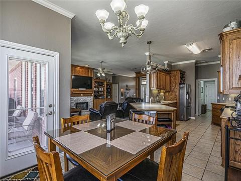 2201 SW 30th St, Moore, OK 73170 photo 15