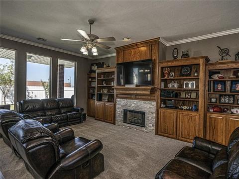 2201 SW 30th St, Moore, OK 73170 photo 10