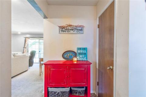 3728 N Riverside Dr, Bethany, OK 73008 photo 2