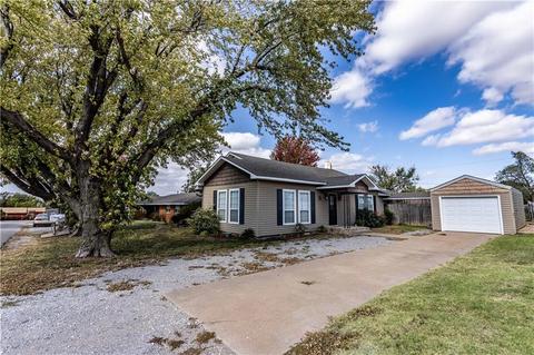 309 W Lincoln, Corn, OK 73024 photo 2
