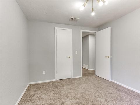 701 Ash Ln, Norman, OK 73072 photo 19