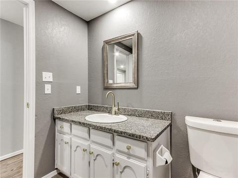 701 Ash Ln, Norman, OK 73072 photo 16