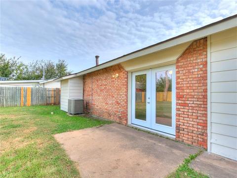 809 NW 22nd St, Moore, OK 73160 photo 10
