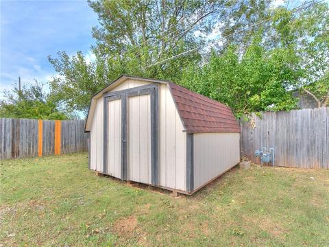809 NW 22nd St, Moore, OK 73160 photo 11