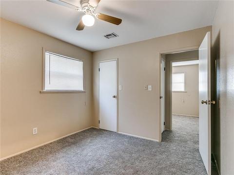 809 NW 22nd St, Moore, OK 73160 photo 27