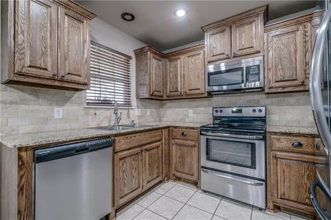 1424 Eagle Dr, Moore, OK 73160 photo 11