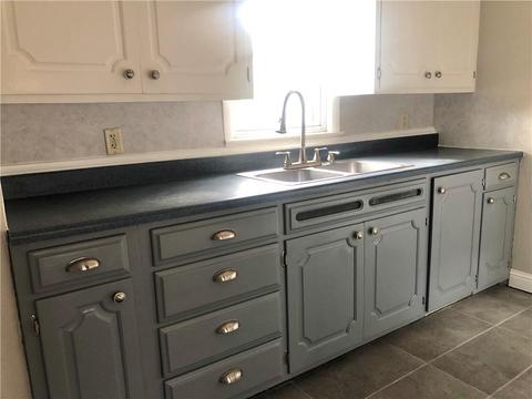 1216 E Chestnut St, Altus, OK 73521 photo 7