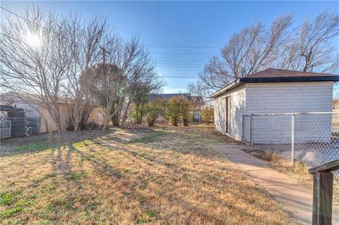1329 N Willard St, Altus, OK 73521 photo 29