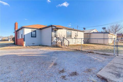 1329 N Willard St, Altus, OK 73521 photo 27