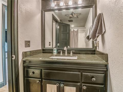 2125 Westmore Dr, Moore, OK 73170 photo 26