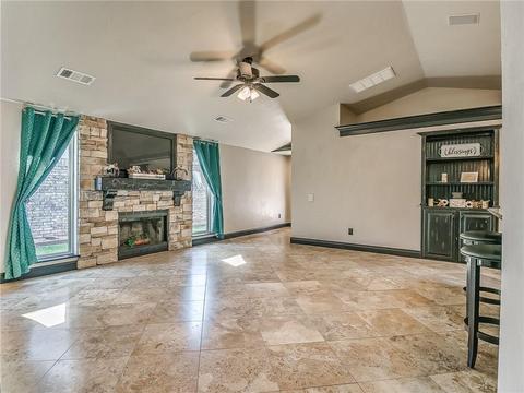 2125 Westmore Dr, Moore, OK 73170 photo 7