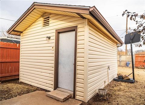 1058 Dill St, Altus, OK 73521 photo 28