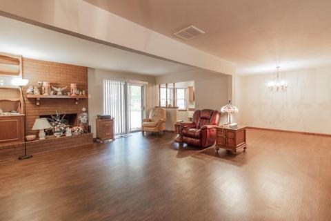 1709 N Rolling Ridge Dr, Bethany, OK 73008 photo 6