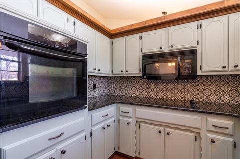 408 Ember Glow Dr, Moore, OK 73160 photo 9