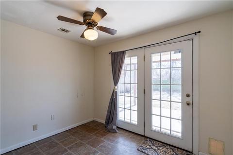 408 Ember Glow Dr, Moore, OK 73160 photo 5