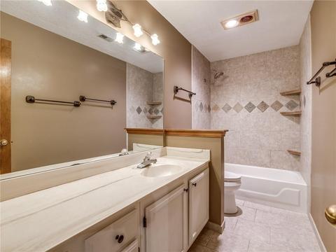 1821 Rasheed Rd, Edmond, OK 73003 photo 9
