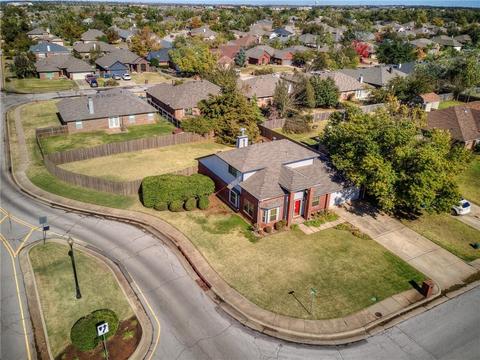 1821 Rasheed Rd, Edmond, OK 73003 photo 12