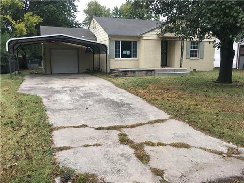 5921 E 3rd St, Tulsa, OK 74112 photo 2