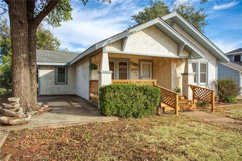 715 E Cypress St, Altus, OK 73521 photo 3