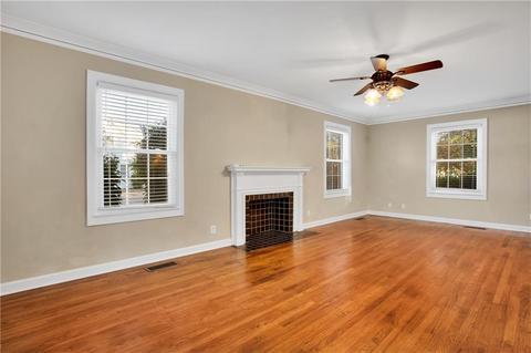 825 E Cypress St, Altus, OK 73521 photo 5