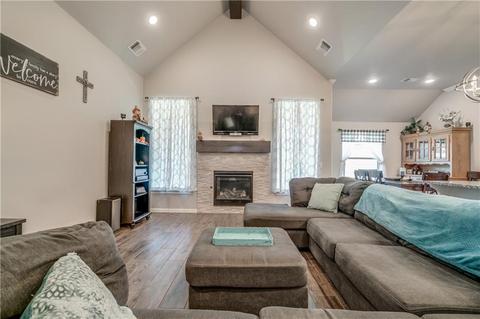 3409 Huron Cir, Moore, OK 73160 photo 12