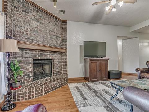 2829 Creekview Pl, Norman, OK 73071 photo 6