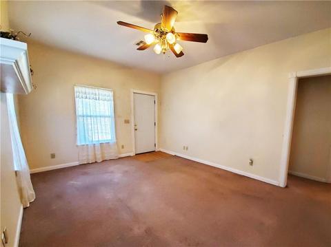 320 S 8th St, Chickasha, OK 73018 photo 6