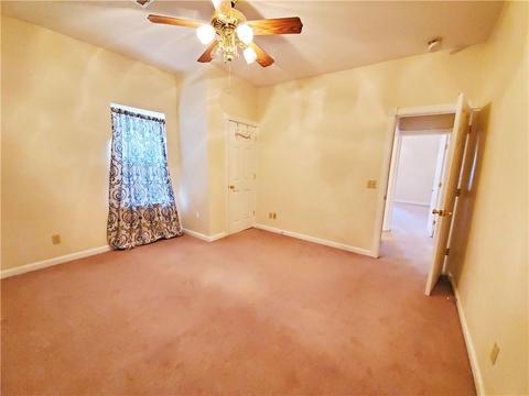 320 S 8th St, Chickasha, OK 73018 photo 8