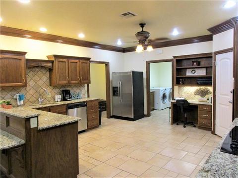 133 W 6th St, Hydro, OK 73048 photo 11