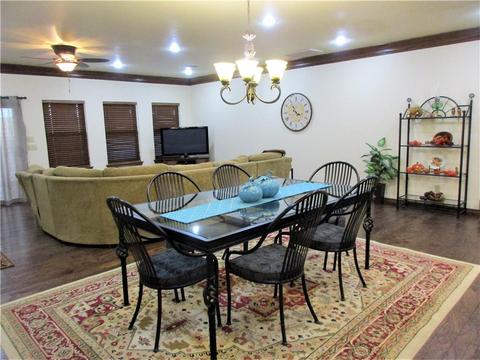 133 W 6th St, Hydro, OK 73048 photo 6