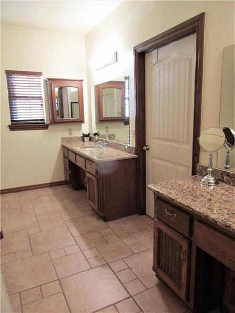 133 W 6th St, Hydro, OK 73048 photo 27