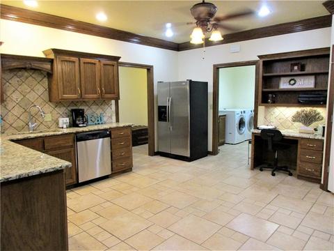 133 W 6th St, Hydro, OK 73048 photo 16