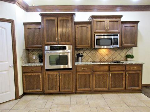 133 W 6th St, Hydro, OK 73048 photo 14