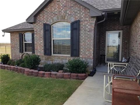 2111 E Sooner Rd, Tuttle, OK 73089 photo 1