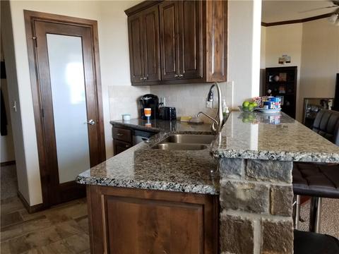 2111 E Sooner Rd, Tuttle, OK 73089 photo 4