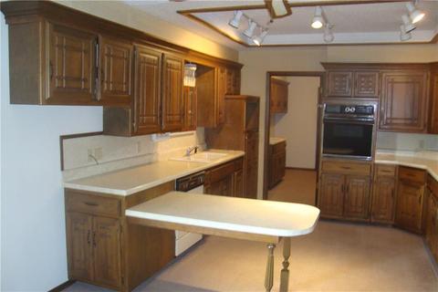 909 N Broadway Ave, Hydro, OK 73048 photo 12