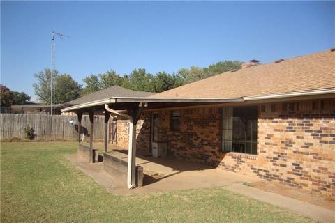 909 N Broadway Ave, Hydro, OK 73048 photo 27