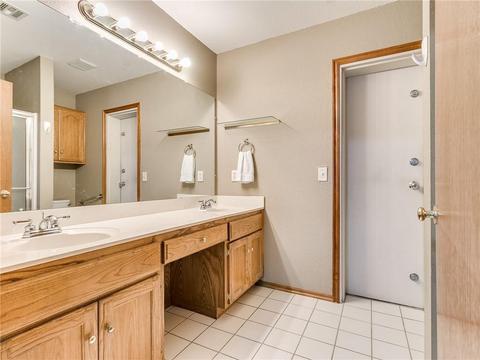 2408 Tyler Ln, Moore, OK 73170 photo 23