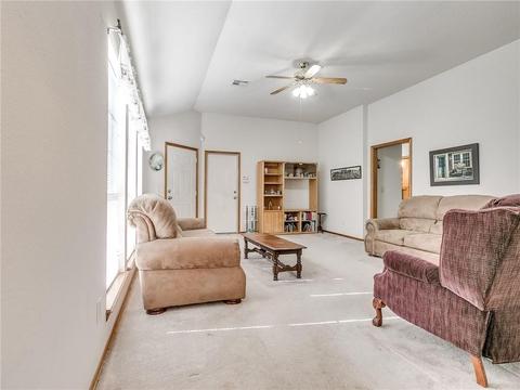 2408 Tyler Ln, Moore, OK 73170 photo 8