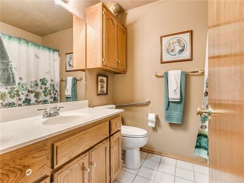2408 Tyler Ln, Moore, OK 73170 photo 26